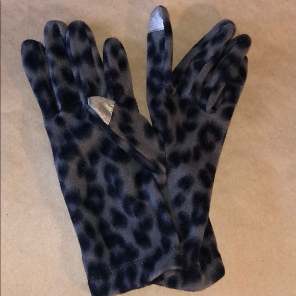 Old Navy Black and Grey Animal Print Set - Picture 3 of 4